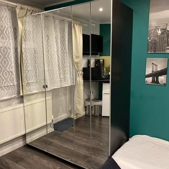 Vika Residence Deluxe Apartments Wednesbury Holiday Resort Buitenkant foto